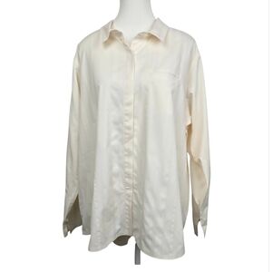 Athleta Urbanite Long Sleeve Button-Down Shirt 1X Officewear Neutral Minimalist